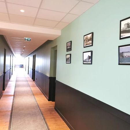 Une Pause Sur La Digue Wimereux Buitenkant foto